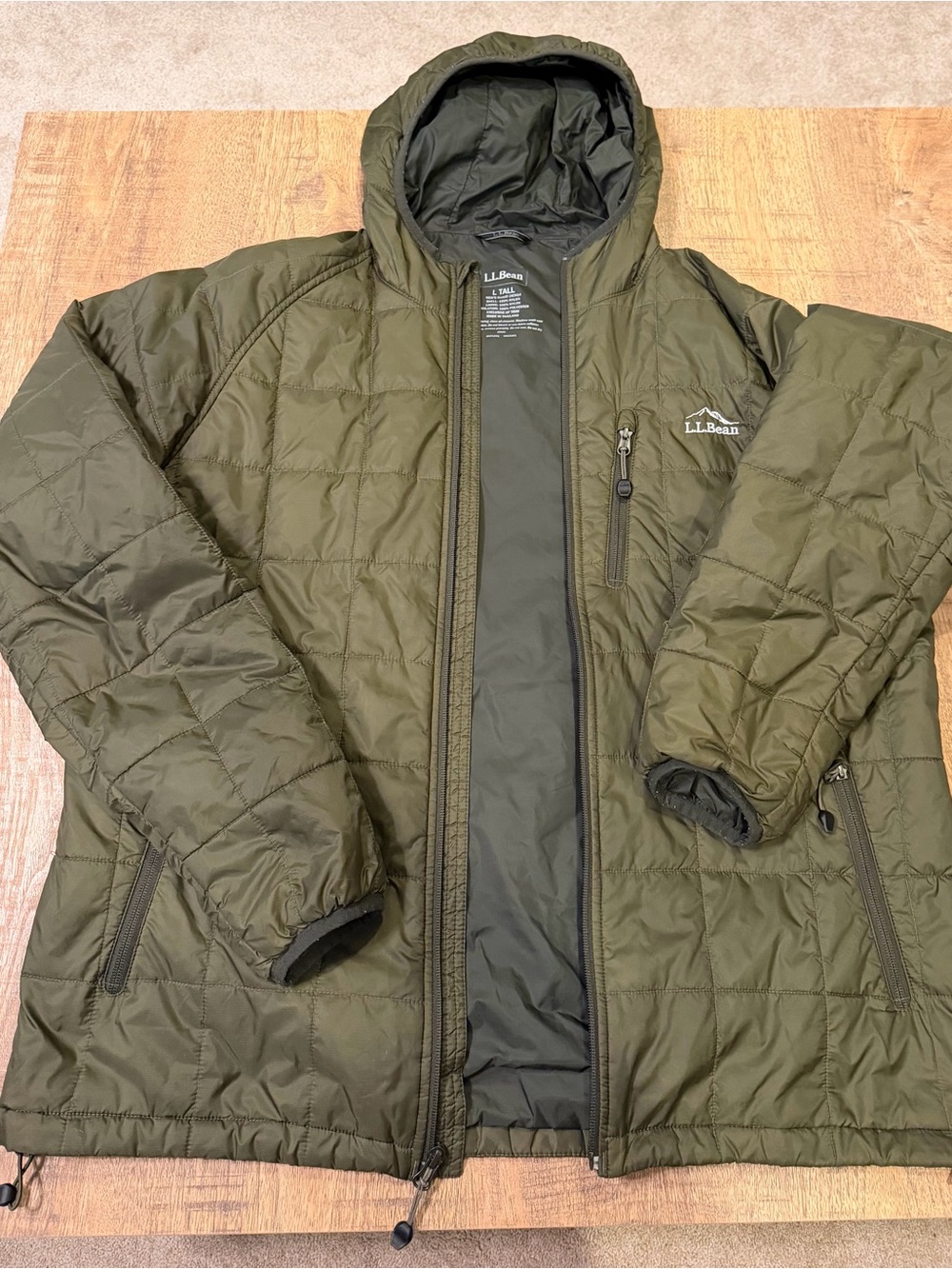 Men’s LL Bean Olive Green Hooded Primaloft Puffer Jacket size L Tall